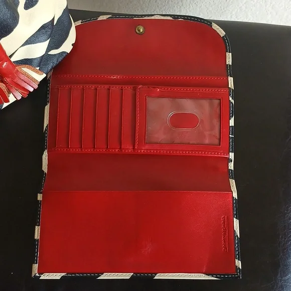 Dooney & Bourke Zebra Stripe Shoulder Bag and Wallet - Picture 17 of 17